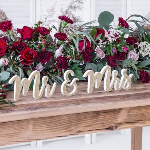 Träbokstäver - Mr & Mrs - Guldglitter