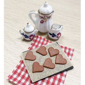 Miniföremål - Bakplåt med pepparkakor & servis