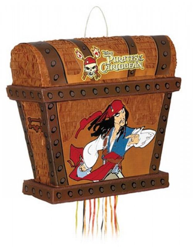 Pinata piratkista hög